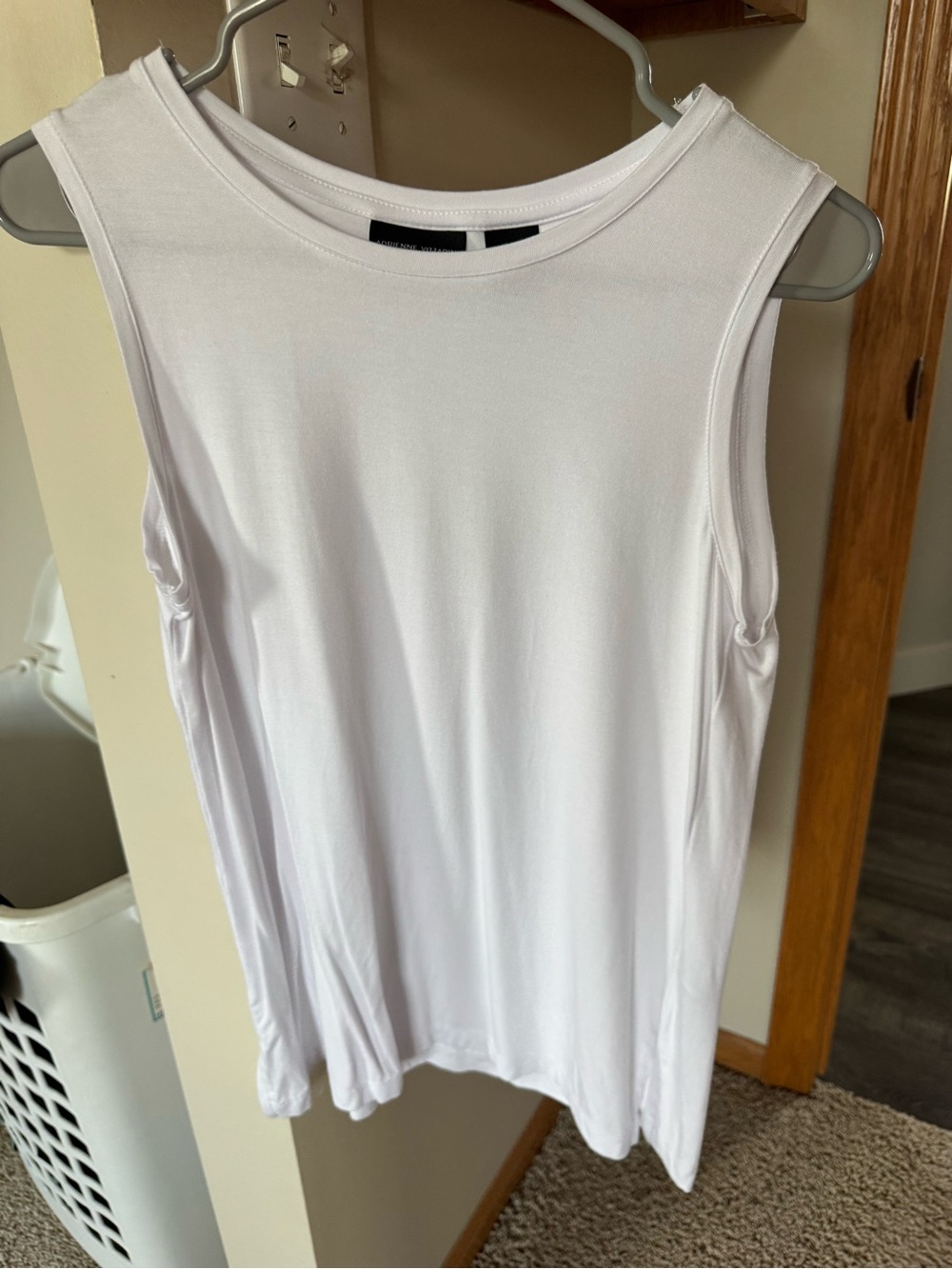 Adrienne Vittadini White Ribbed Sleeveless Tank